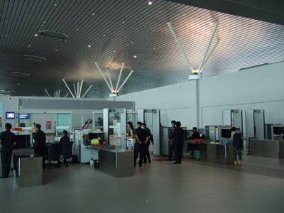 コタキナバル空港のセキュリティゲート