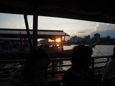 長良川の夕日